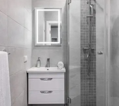 Двухместная студия с балконом двуспальная кровать в Квартира Студия Ladgorna на Независимости 88