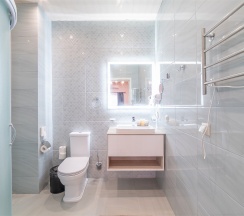 Таунхаус с электрическим камином в Лепота