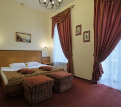 Сюит с балконом в Marco Polo St.Petersburg 4