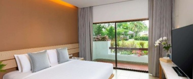 Двухместный номер Standard с балконом в Novotel Rayong Rim Pae