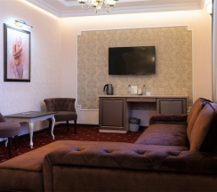 Luxe KING в Hotel Villa MARALIS