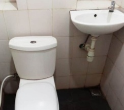 Одноместный номер Standard в OYO Life 92779 Kost Arjuna