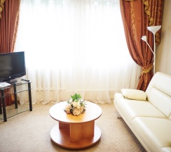 Business De Luxe (Полулюкс) бюджетный корпус - 3* в Грумант