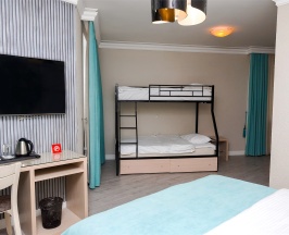 Семейный (Family) в Набат Палас