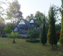 Коттедж c 1 комнатой с балконом в Phudara Resort