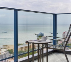 Люкс с 2 комнатами в Grande Centre Point Pattaya
