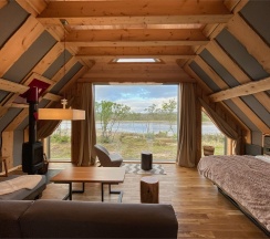 АРК-шале ПРЕМИУМ (Губернаторский) 1 DBL 2 SNGL 1line (sea view) в Titovka arctic river park