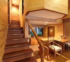 Вилла c 1 комнатой с балконом и рядом с пляжем в Sunset Park Resort and Spa