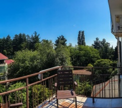 Двухместный номер Standard с балконом и с видом на море двуспальная кровать в Катеринаплюс