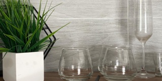 Тюмень: Апартаменты CrystalRentals (КристалРенталс) на улице Михаила Спераского 41
