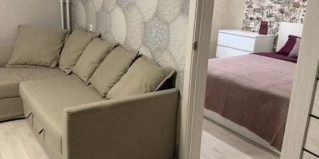 Миасс: Апартаменты Квартира на Романенко 4