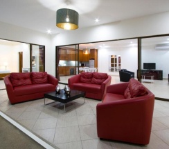 Вилла Superior с 2 комнатами с красивым видом из окна в Tortuga Villas Pattaya