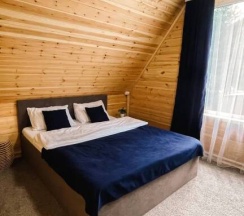 Коттедж Мансарда с видом на горы в Grey house