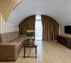 Люкс с видом на море в Golden House