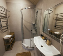 Барн 22 с сауной в BarnHouse
