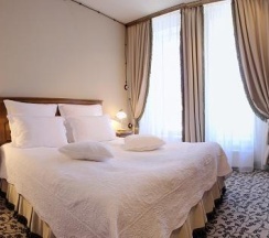 2-комнатный номер люкс премиум в Барский флигель