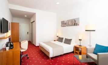 Двухместный полулюкс 2 отдельные кровати в Leonardo Hotel Berlin KU'DAMM