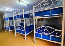 Кровать в общем номере в Saparote Hostel