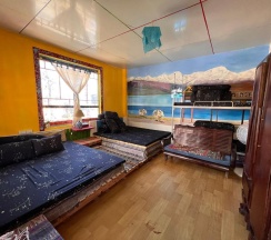 Кровать в общем номере (женский номер) в Saigonese Trekking House - Hostel