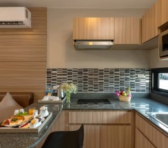 Двухместный номер Grand Deluxe с балконом 2 отдельные кровати в Patong Bay Residence