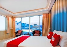 Люкс с 2 комнатами в OYO 1117 Phuket Airport Suites