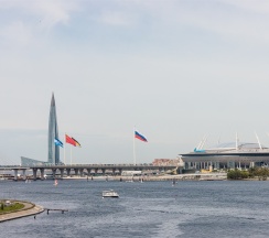 Премиальный Апартамент с 1 спальней и панорамным видом на Неву в Docklands