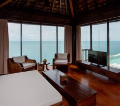 Двухместное Pool Villa Suite No. 3 oceanfront двуспальная кровать в Silavadee Pool Spa Resort