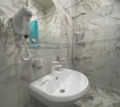 Семейный основной корпус в Адунеи Сухум