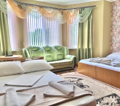 Стандартный четырехместный номер в Каролина