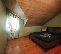 Коттедж с мангальной зоной в Песчаный берег