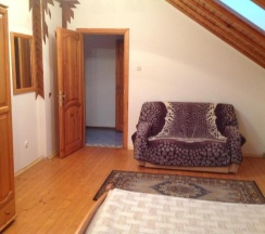 Стандартный номер в мансарде в Надежда