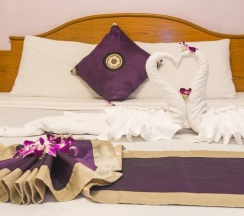 Номер Standard c 1 комнатой в "room in Guest Room - Guesthouse & Restaurant Belvedere - Central Bedroom With Ac Near Patong Beach"