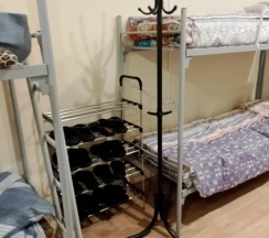 Кровать в общем номере в Хостел