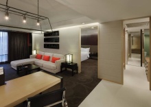 Одноместный люкс Presidential в Four Points by Sheraton Bangkok, Sukhumvit 15