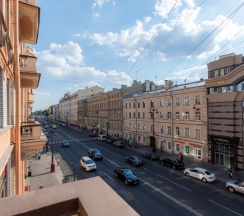 Полулюкс с балконом в Дом князя
