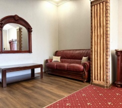 Люкс в Bridge hotel