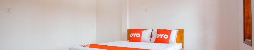 Двухместный номер Standard двуспальная кровать в OYO 882 Lucky Hotel
