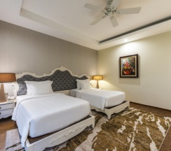 Вилла с 4 комнатами с видом на бассейн в Vinpearl Resort & Spa Nha Trang Bay