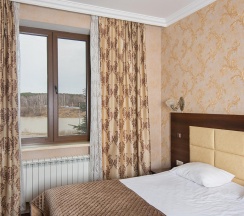 Номер стандарт №103 в Hotel central
