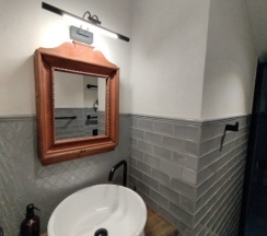 Двухместный номер Comfort с балконом двуспальная кровать в Конь в пальто