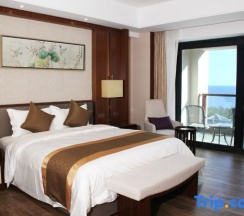 Двухместный номер Standard с видом на море двуспальная кровать в Jinghai Hotel & Resort