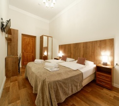 Двухместный номер с двуспальной или двумя односпальными кроватями в Светлый у Эрмитажа