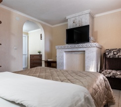 Апартаменты с кухней и балконом в Лариса by Viva Hotels Group