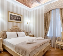 [12] Изысканные апартаменты у Дворцовой площади с кондиционером | ул. Б.Морская, 34 в Darooms