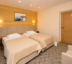 Улучшенный Стандарт в Крестовая падь