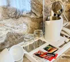 Студия с кухней и двухспальной кроватью в Calypso