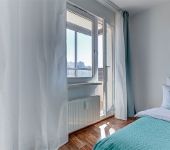 "Krista Kosta" Однокомнатная квартира (Метро Ленинский проспект/Автово, 10 минут на транспорте) в Rauktis apartments