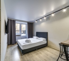 Комфорт №12 с террасой в Портал Апартментс