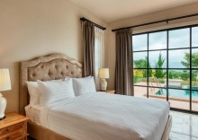 Вилла с 3 комнатами в Mövenpick Resort Khao Yai