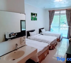 Трёхместный номер Standard в Zen and Pine Resort